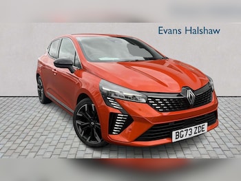 Used Renault Clio 2023 for sale - 77943509: Photo