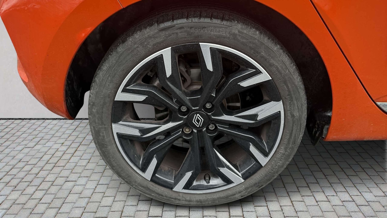 Used Renault Clio 2023 for sale - 77943509: Photo 4