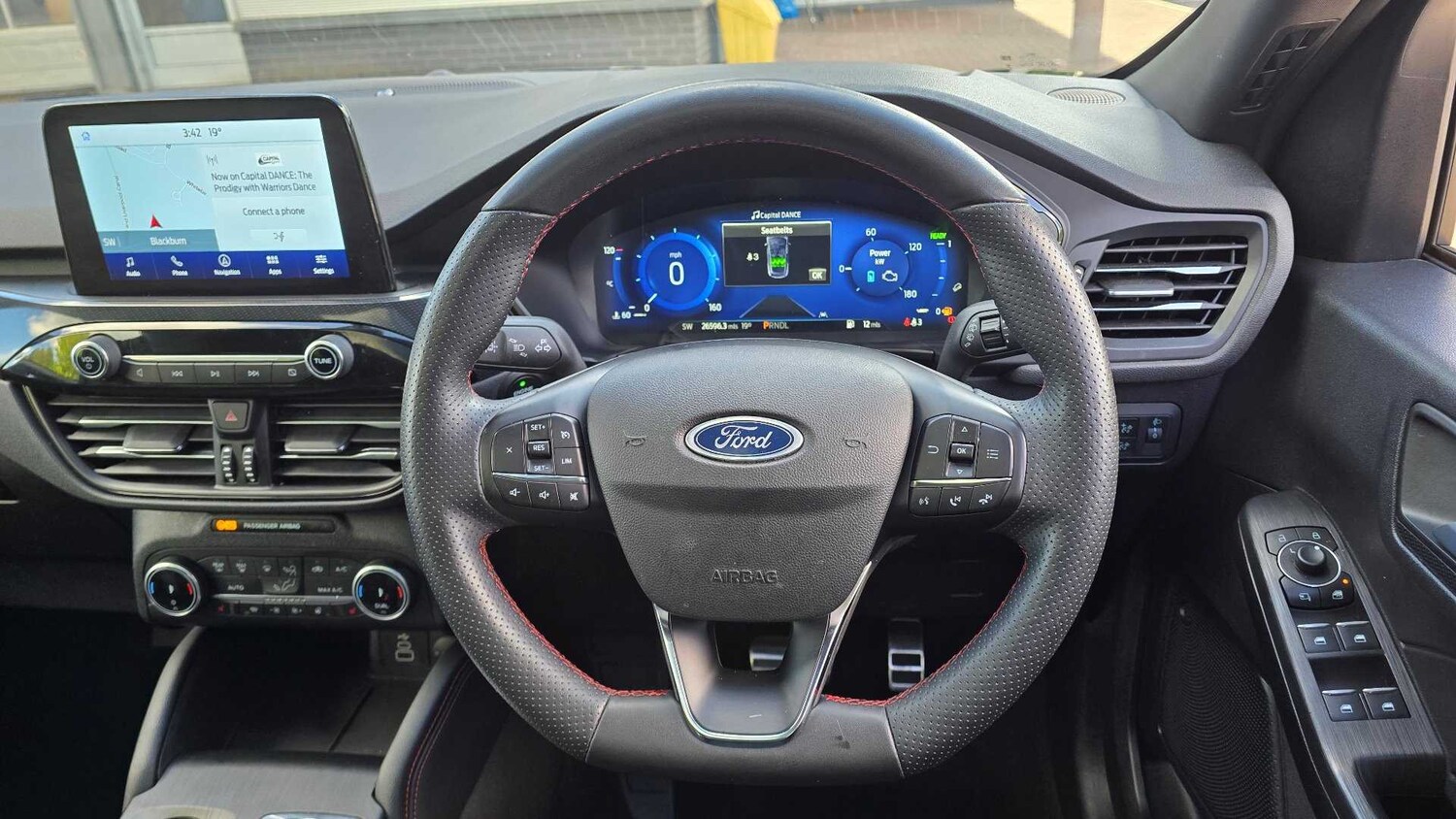 Used Ford Kuga 2023 for sale - 77282042: Photo 17