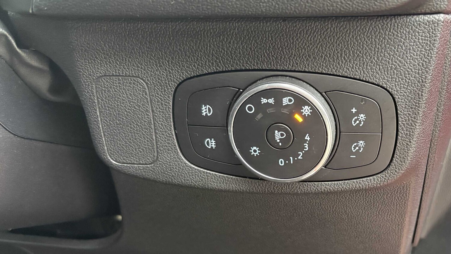 Used Ford Focus 2022 for sale - 76141671: Photo 18