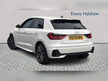 Used Audi A1 2023 for sale - 77674598: Photo