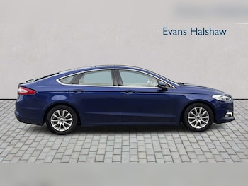 Used Ford Mondeo 2017 for sale - 76967722: Photo