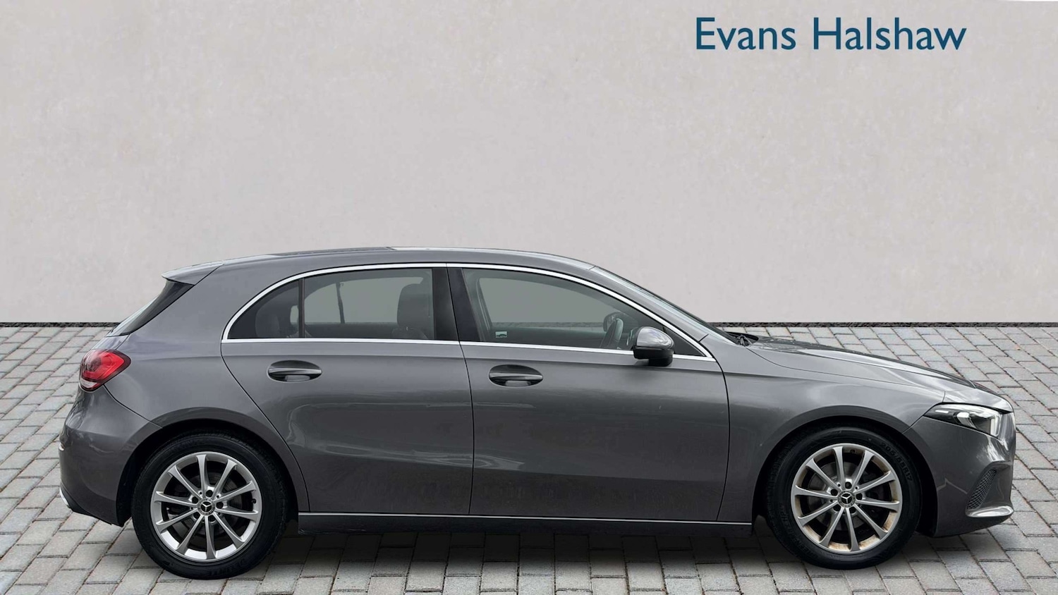 Used Mercedes-Benz A-Class 2019 for sale - 78149128: Photo 2