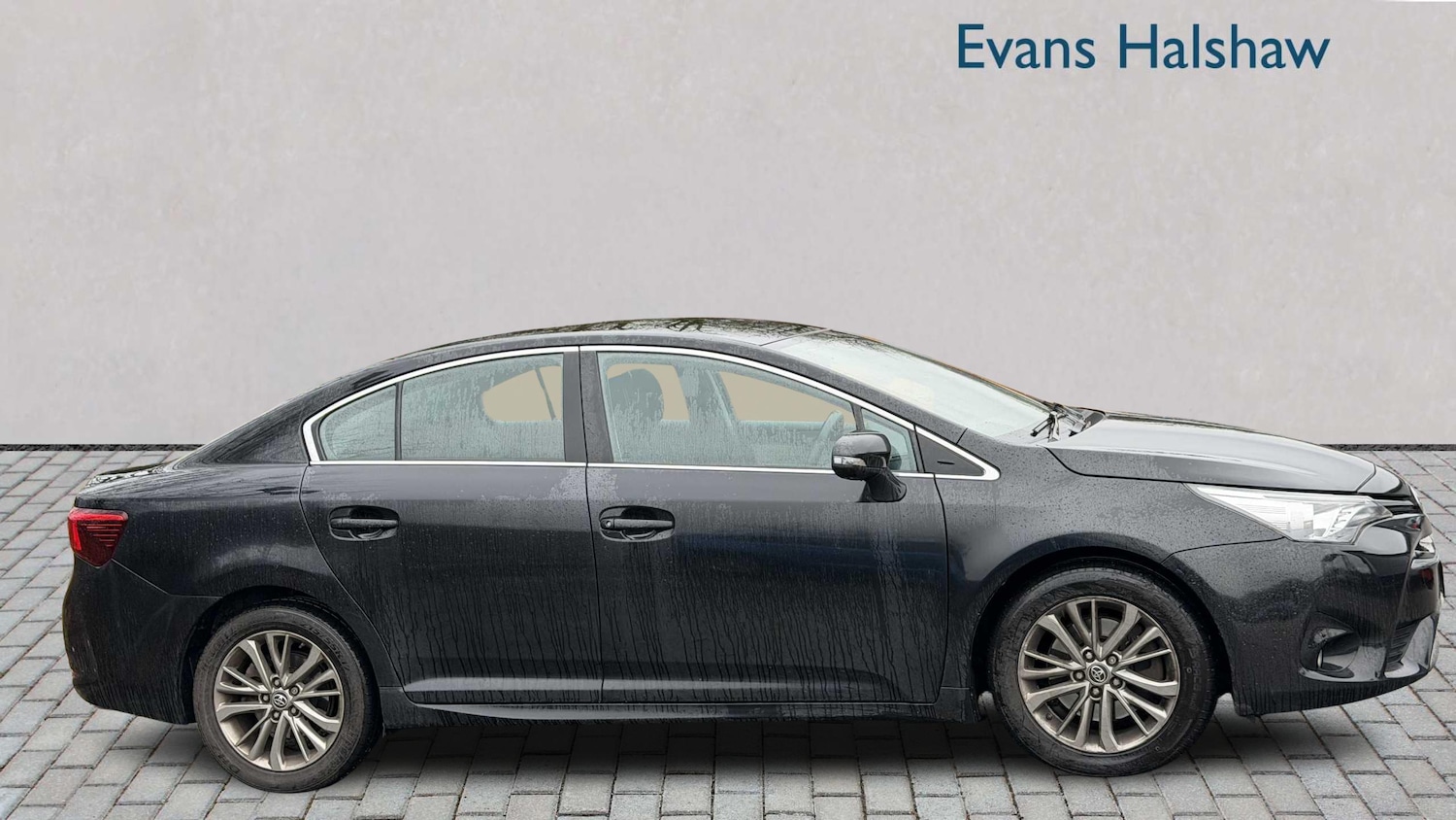 Used Toyota Avensis 2017 for sale - 76955157: Photo 2