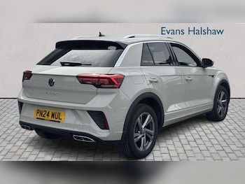 Used Volkswagen T-Roc 2024 for sale - 79134699: Photo