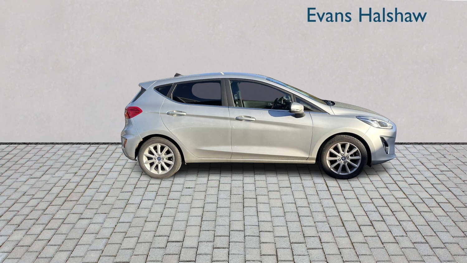 Used Ford Fiesta 2019 for sale - 76648884: Photo 2