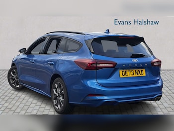 Used Ford Focus 2023 for sale - 76648822: Photo