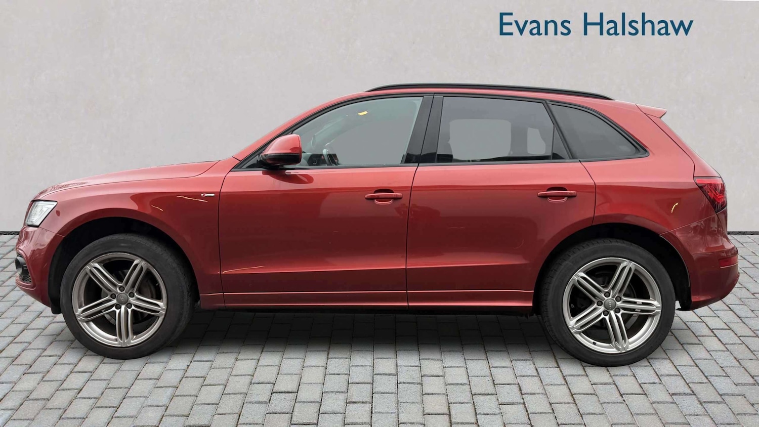 Used Audi Q5 2015 for sale - 77842476: Photo 4