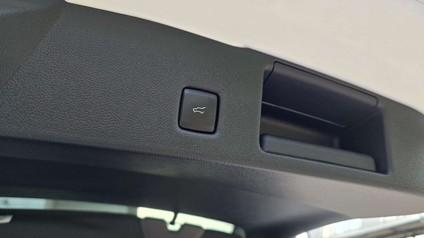 Used Ford Kuga 2024 for sale - 75812696: Photo 14