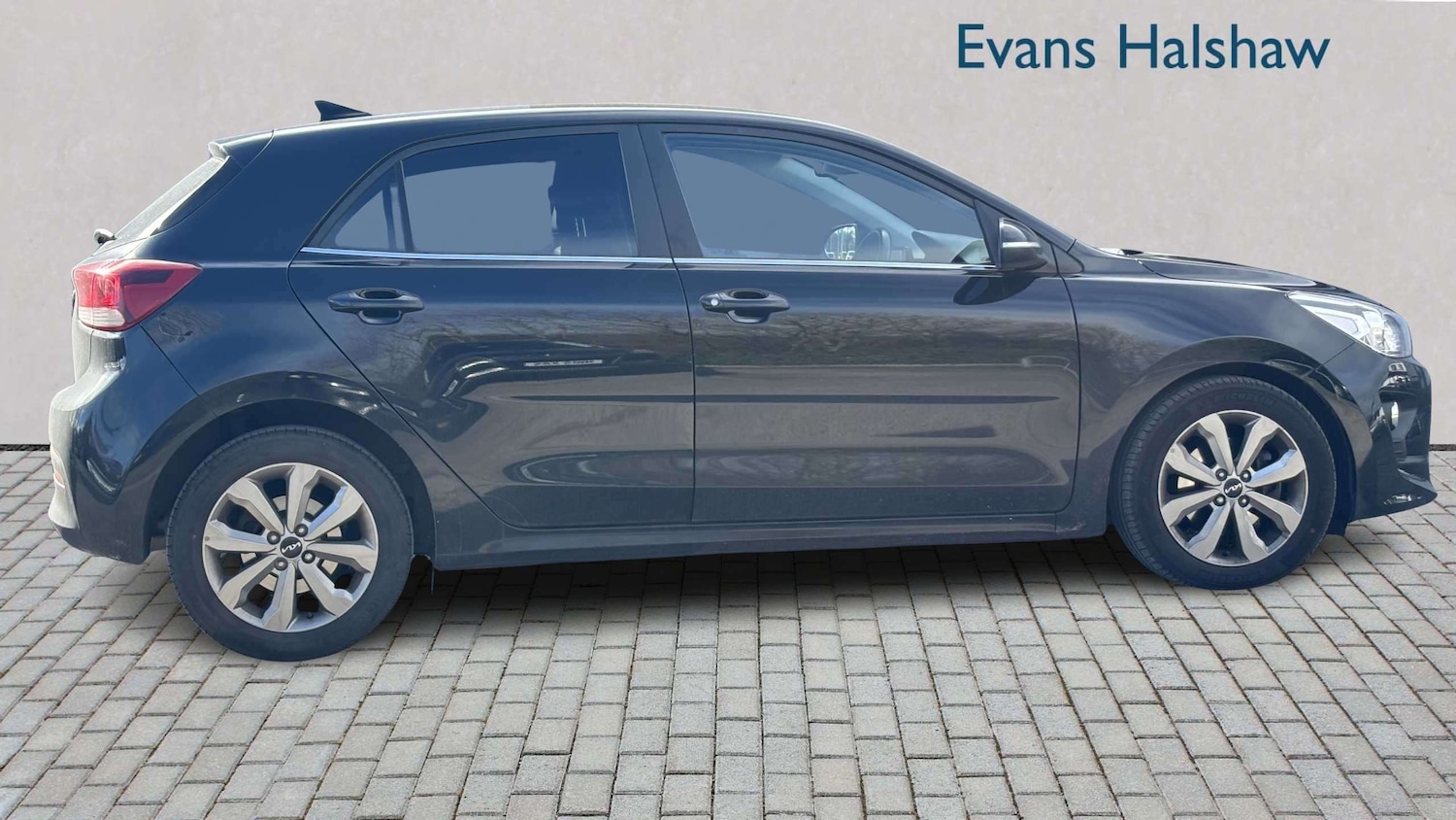 Used Kia Rio 2023 for sale - 77741069: Photo 4