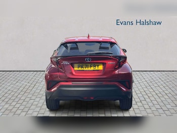Used Toyota C-HR 2021 for sale - 79190084: Photo