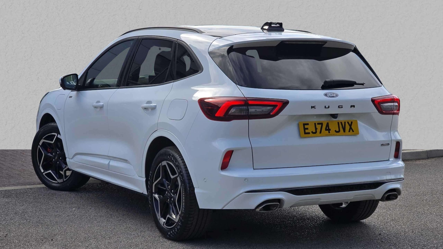 Used Ford Kuga 2024 for sale - 76421129: Photo 2