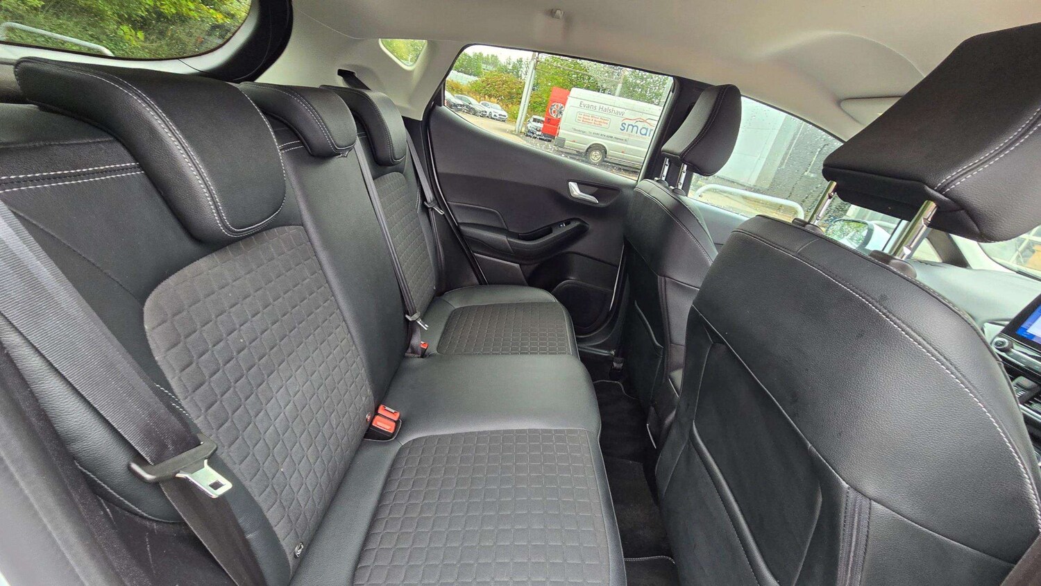 Used Ford Fiesta 2020 for sale - 75812701: Photo 13