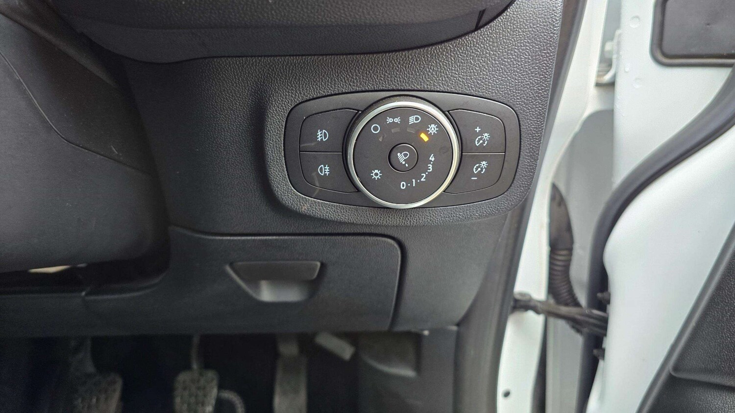 Used Ford Fiesta 2020 for sale - 75812701: Photo 20