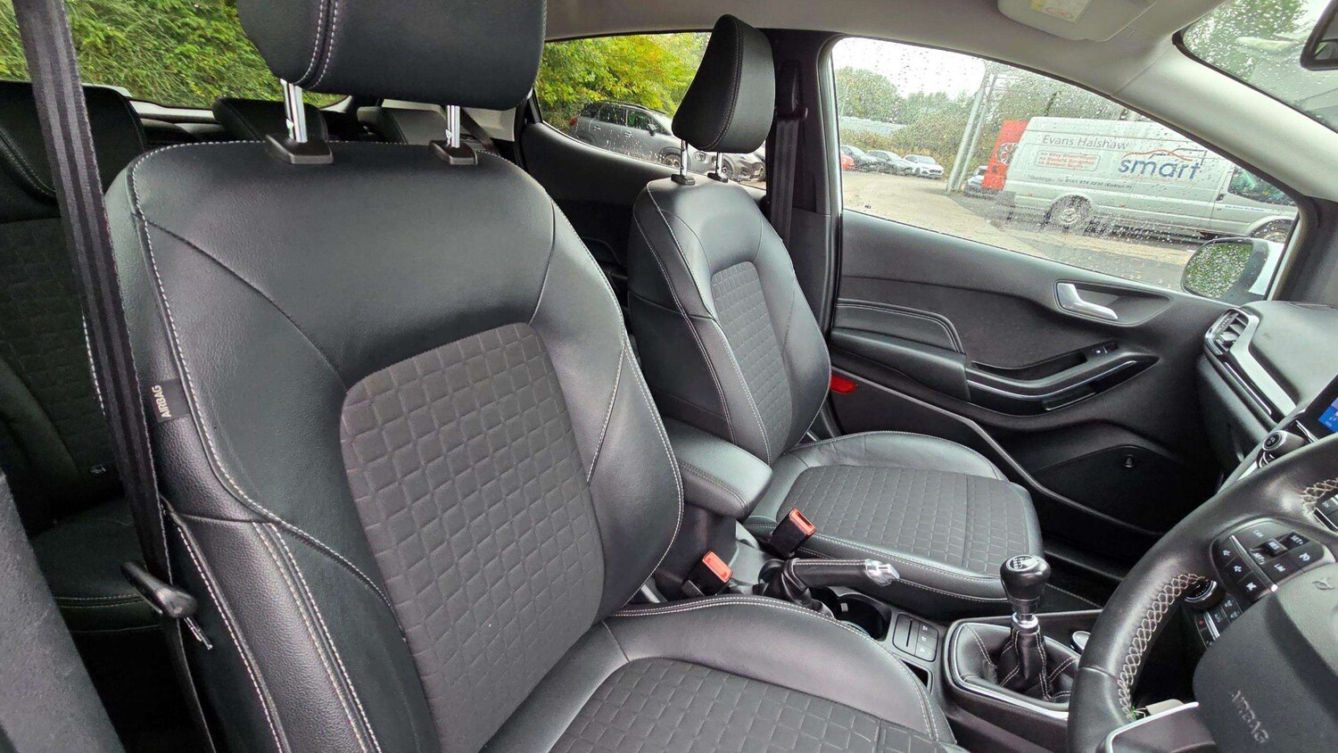 Used Ford Fiesta 2020 for sale - 75812701: Photo 30