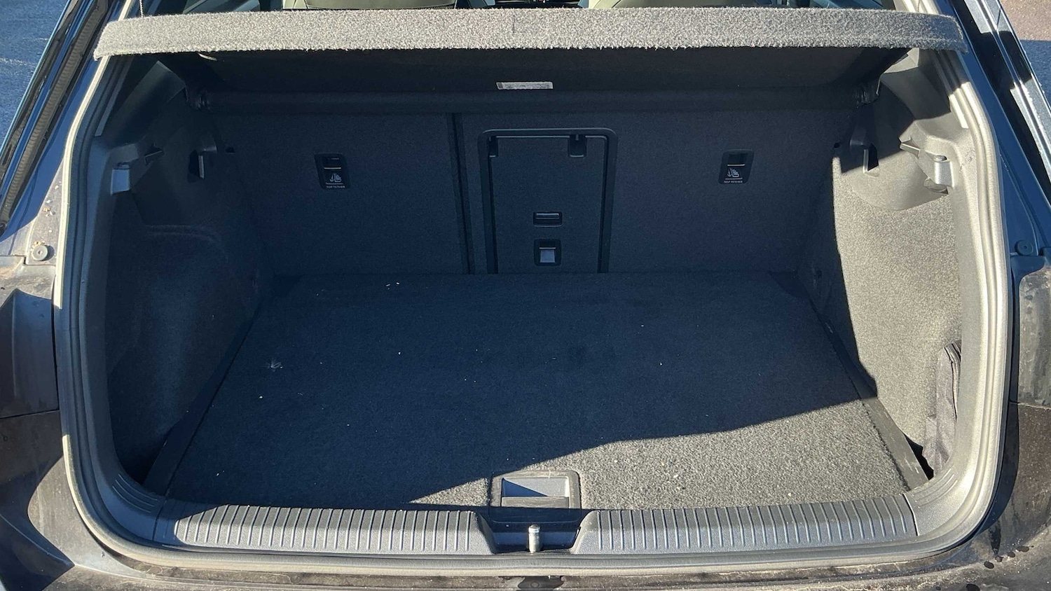 Used Volkswagen Golf 2020 for sale - 77842380: Photo 7