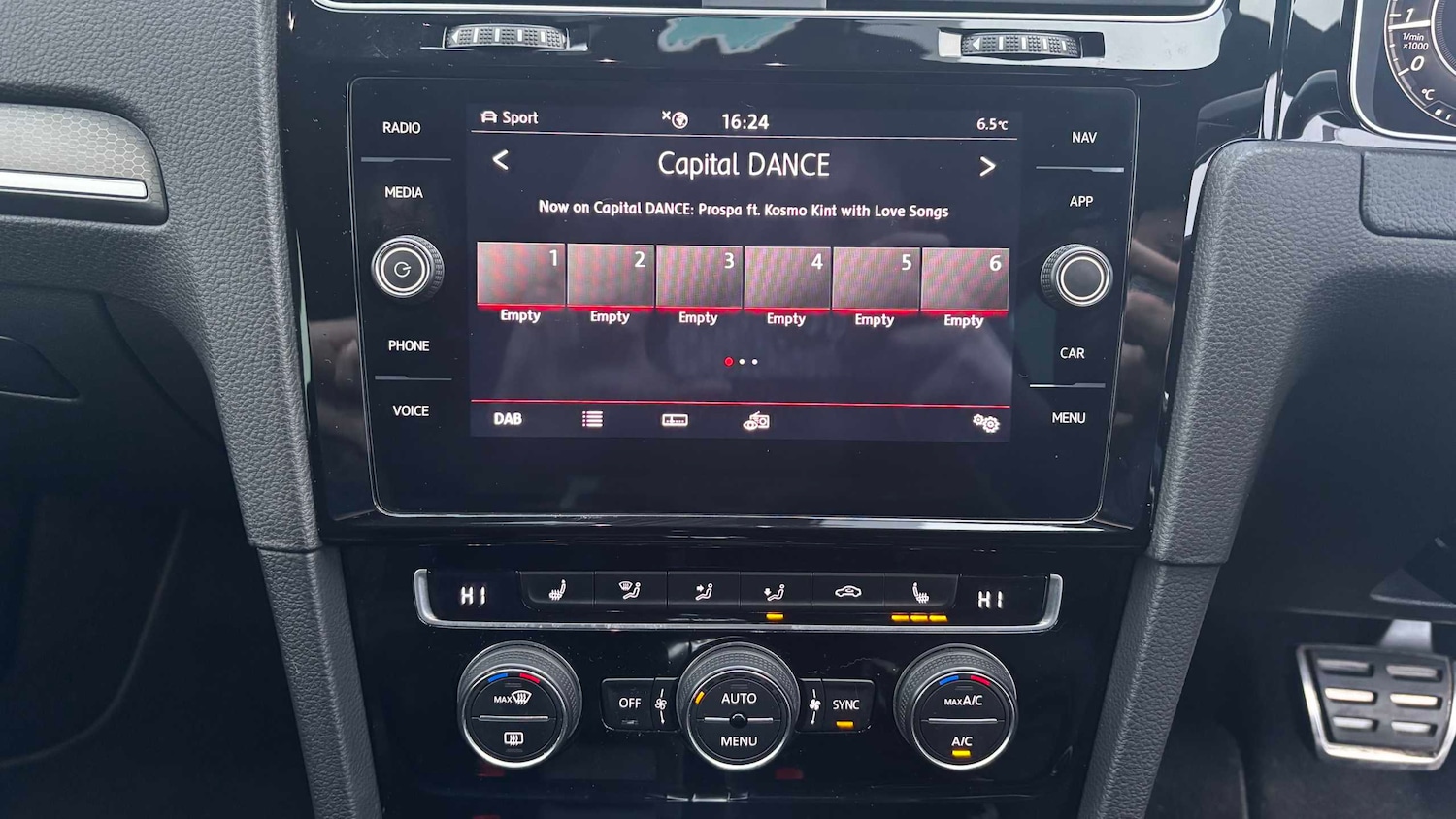 Used Volkswagen Golf 2019 for sale - 77561102: Photo 12