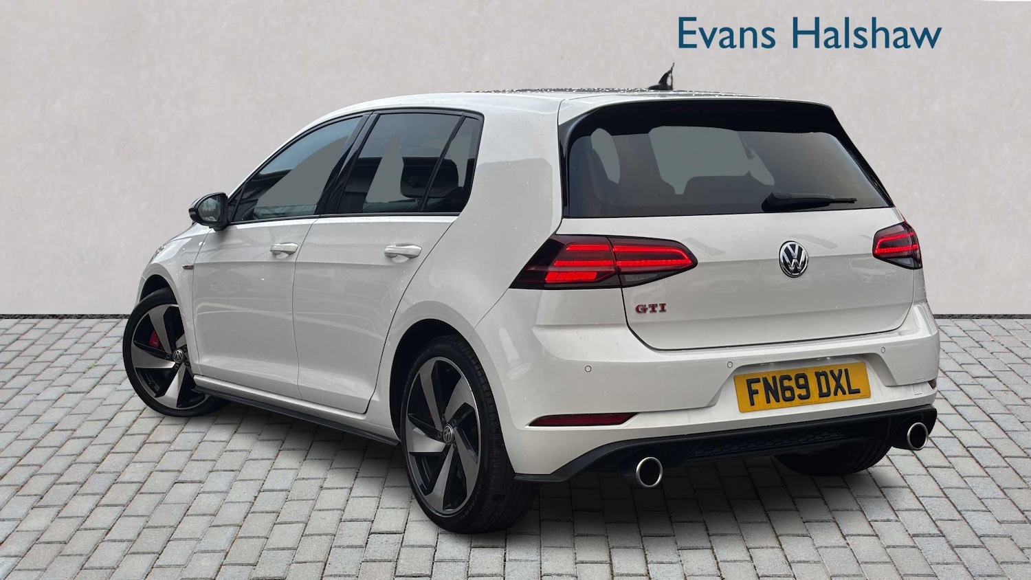Used Volkswagen Golf 2019 for sale - 77561102: Photo 4