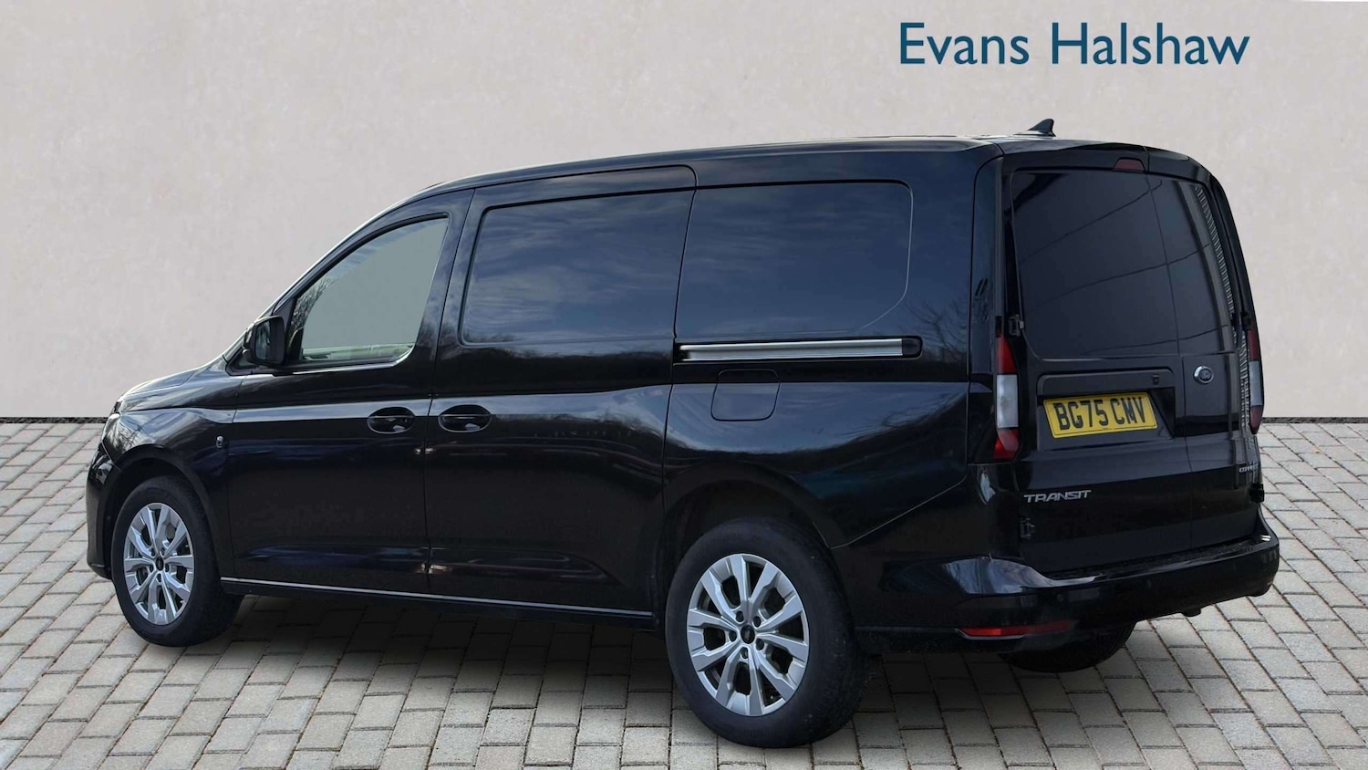 Used Ford Transit Connect 2025 for sale - 77928677: Photo 3