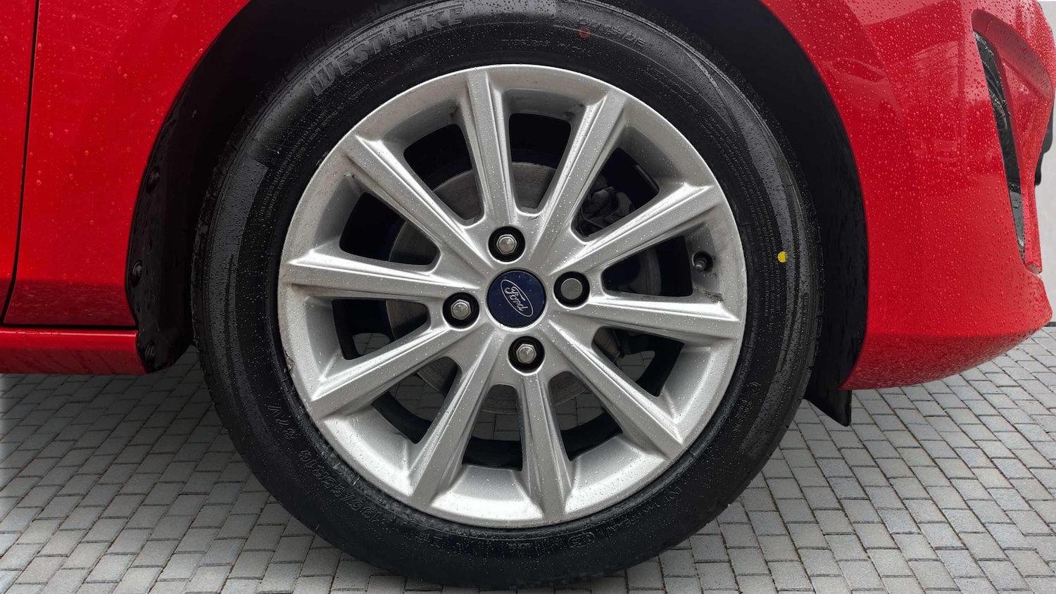 Used Ford Fiesta 2019 for sale - 76610612: Photo 14