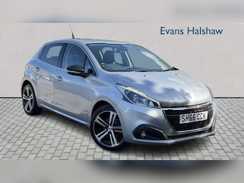 Used Peugeot 208 2016 for sale - 78978927: Photo