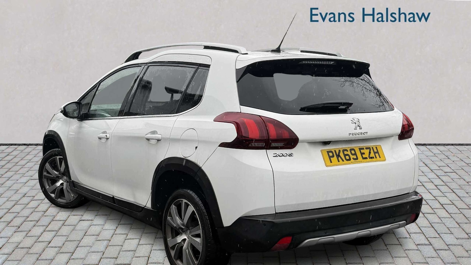 Used Peugeot 2008 2019 for sale - 78076858: Photo 2
