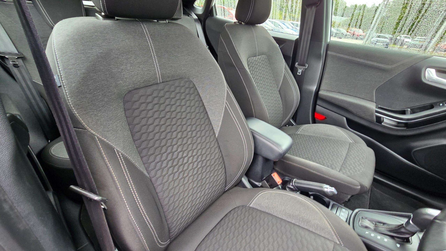 Used Ford Puma 2023 for sale - 75903230: Photo 32