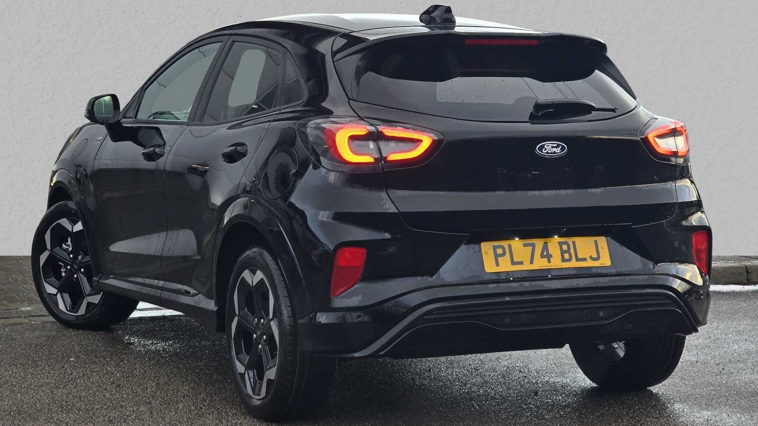 Used Ford Puma 2024 for sale - 78052113: Photo 2