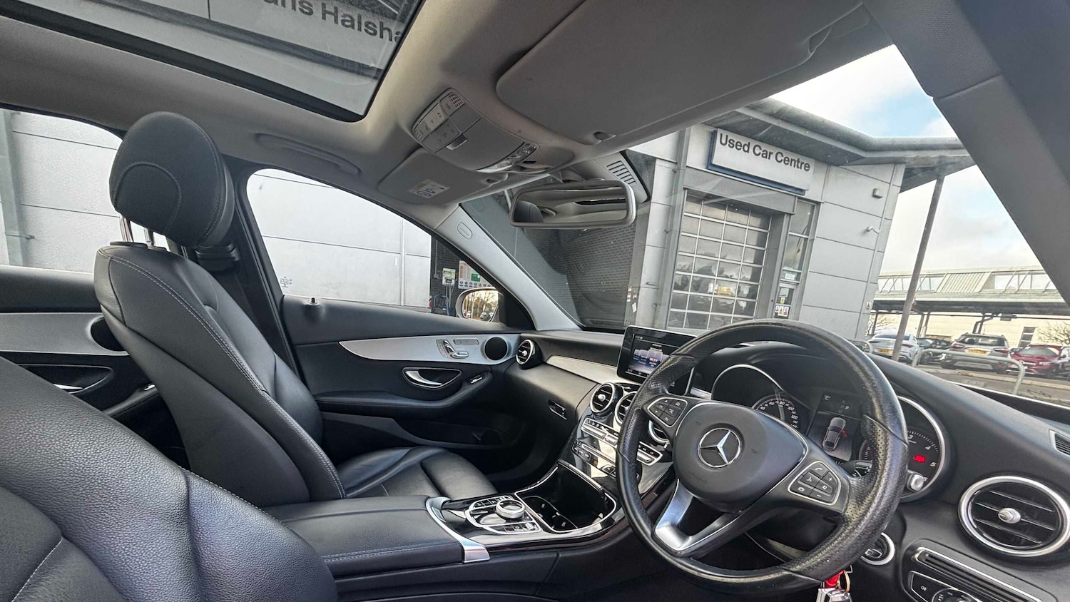 Used Mercedes-Benz C Class 2018 for sale - 76191991: Photo 8