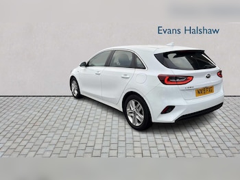 Used Kia Ceed 2019 for sale - 77401676: Photo