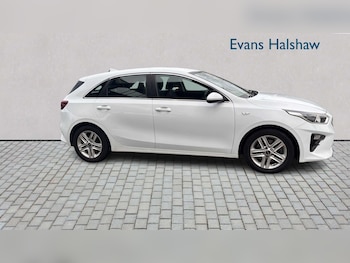 Used Kia Ceed 2019 for sale - 77401676: Photo