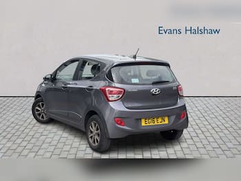 Used Hyundai i10 2016 for sale - 79660318: Photo
