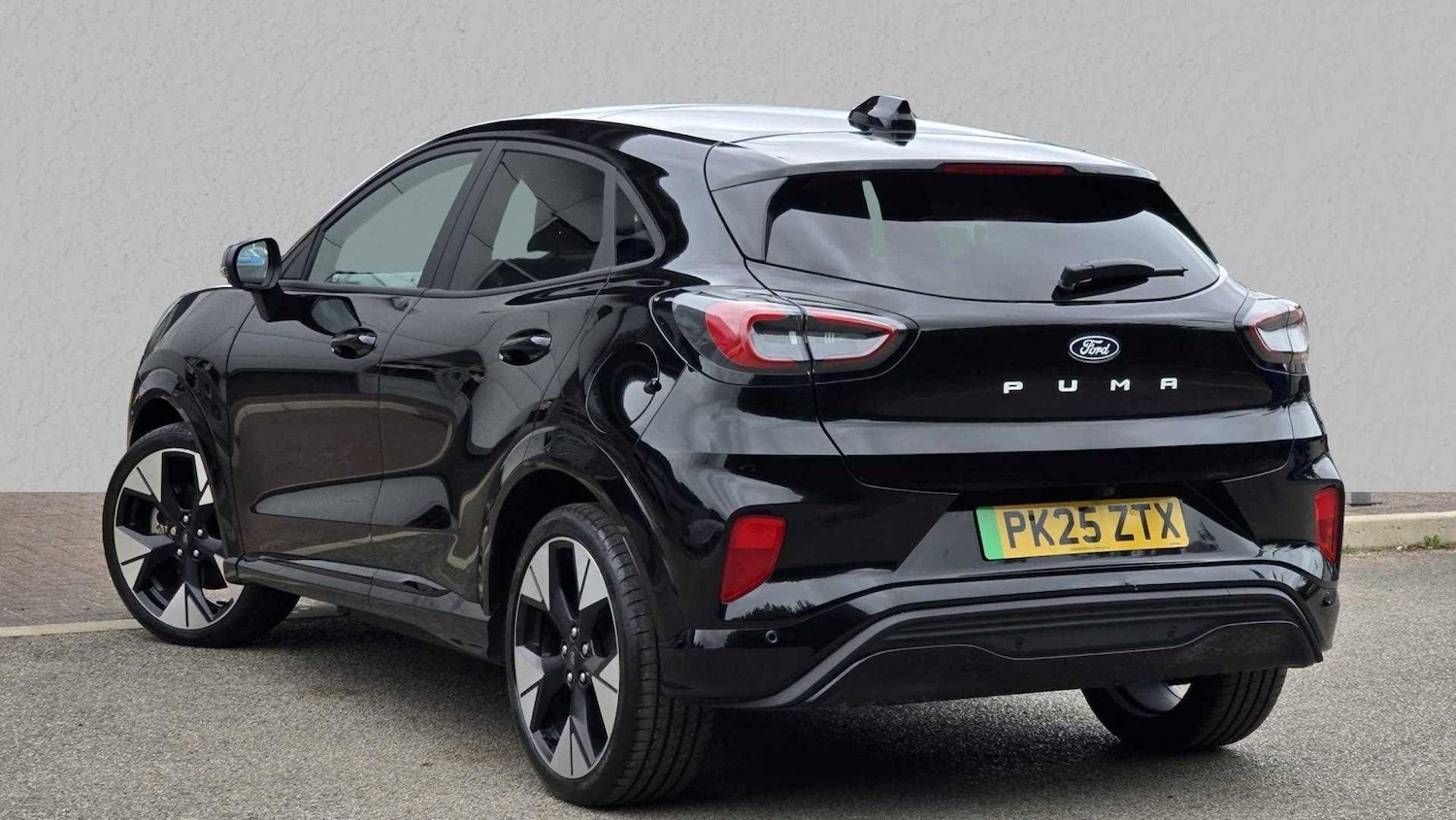 Used Ford Puma 2025 for sale - 77164458: Photo 2