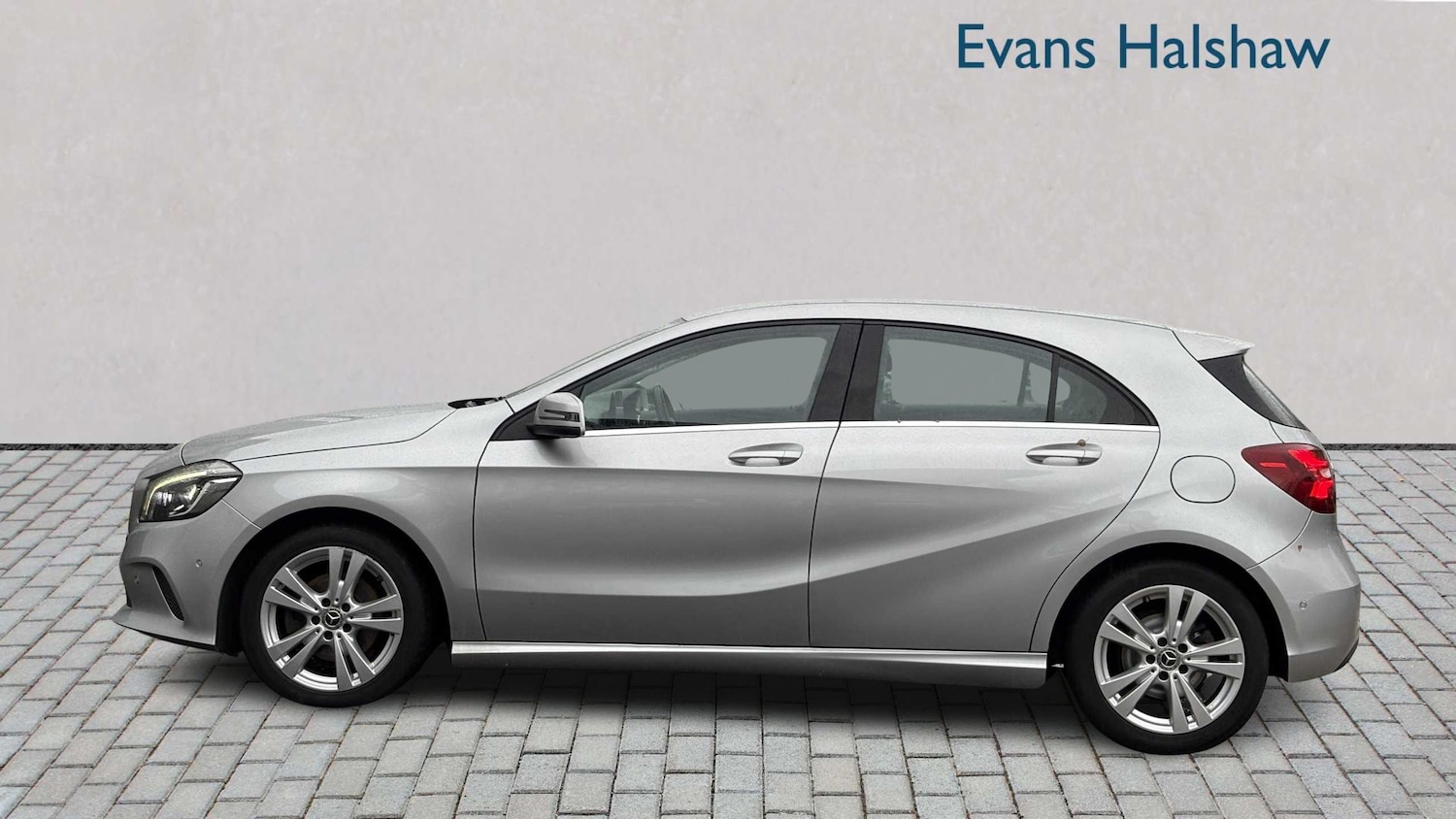 Used Mercedes-Benz A-Class 2017 for sale - 76501800: Photo 6