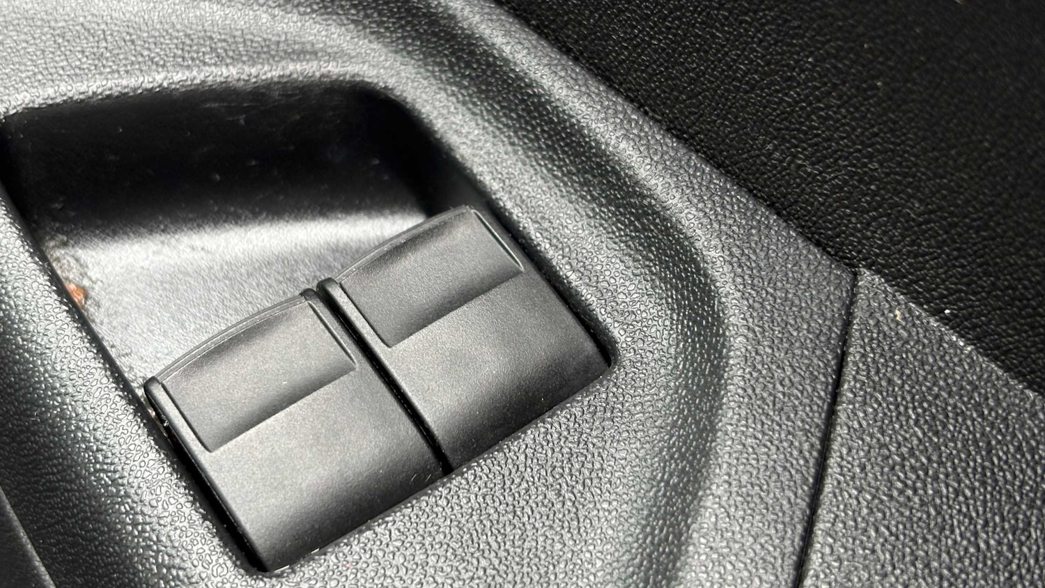 Used Toyota AYGO 2015 for sale - 76319050: Photo 17