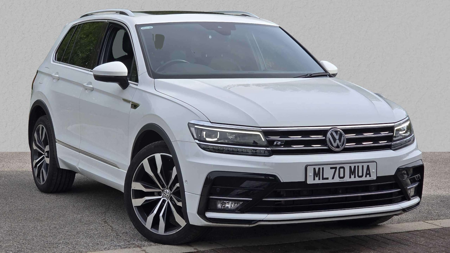 Used Volkswagen Tiguan 2020 for sale - 76113431: Photo 1