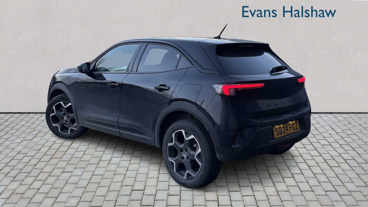 Used Vauxhall Mokka 2024 for sale - 77158432: Photo 2