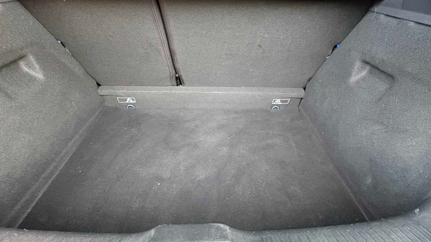 Used Renault Clio 2018 for sale - 76842905: Photo 10