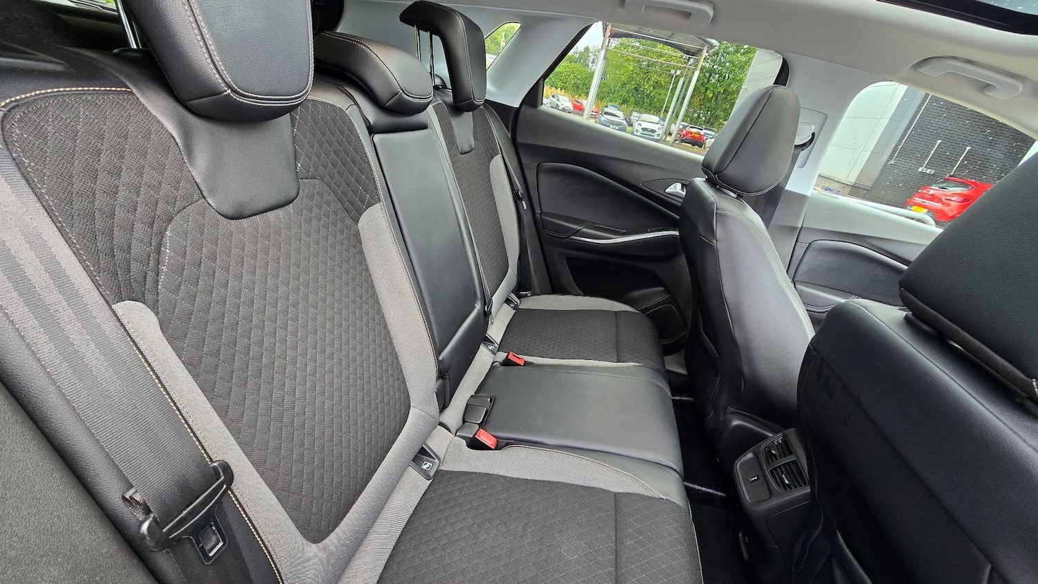 Used Vauxhall Grandland X 2018 for sale - 76180753: Photo 13