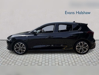 Used Ford Focus 2023 for sale - 78899836: Photo