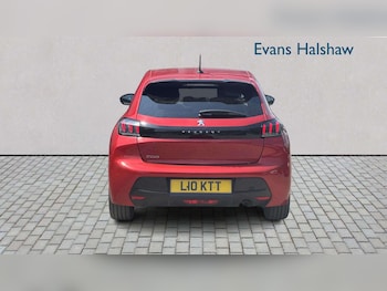 Used Peugeot 208 2021 for sale - 79051818: Photo