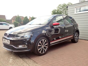 Used Volkswagen Polo 2017 for sale - 79598501: Photo