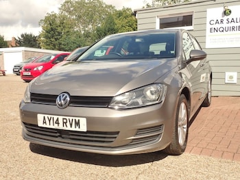 Used Volkswagen Golf 2014 for sale - 79599000: Photo