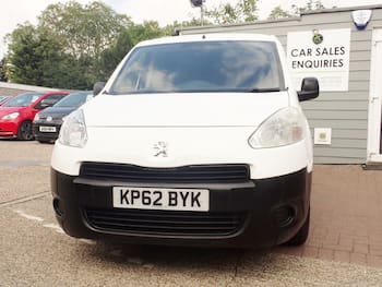 Used Peugeot Partner 2013 for sale - 79642618: Photo