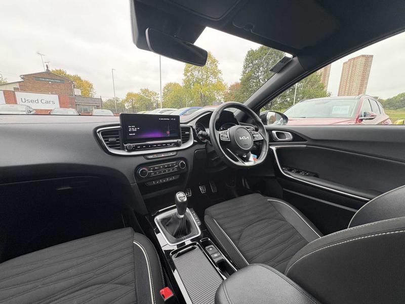 Used Kia XCeed 2023 for sale - 77071466: Photo 2