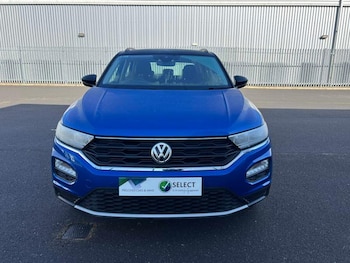 Used Volkswagen T-Roc 2018 for sale - 78277319: Photo