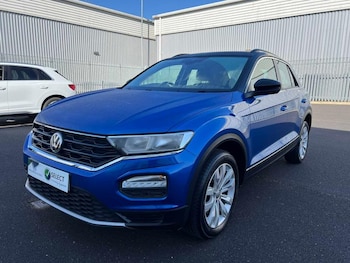 Used Volkswagen T-Roc 2018 for sale - 78277319: Photo