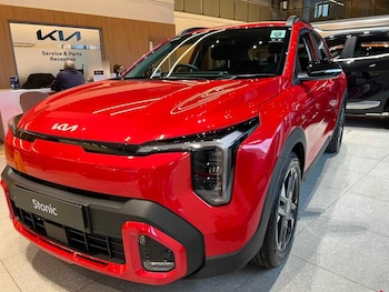 Used Kia Stonic undefined for sale - 77582108: Photo