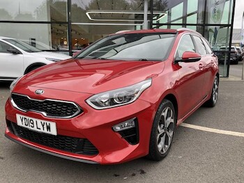 Used Kia Ceed 2019 for sale - 76819268: Photo