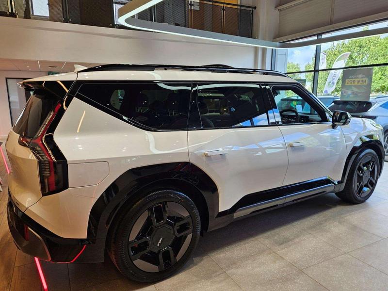 Used Kia EV9 for sale - 77447312: Photo 3